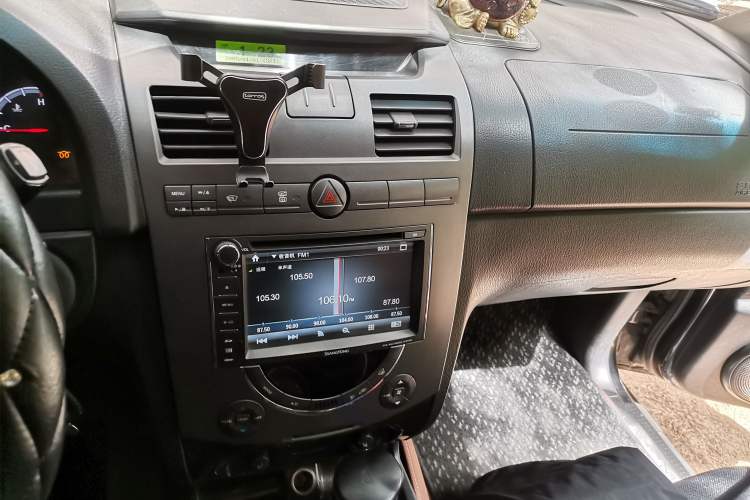 Used SsangYong Rexton 2011 2.0T Four-Wheel Drive Luxury Navigation Edition