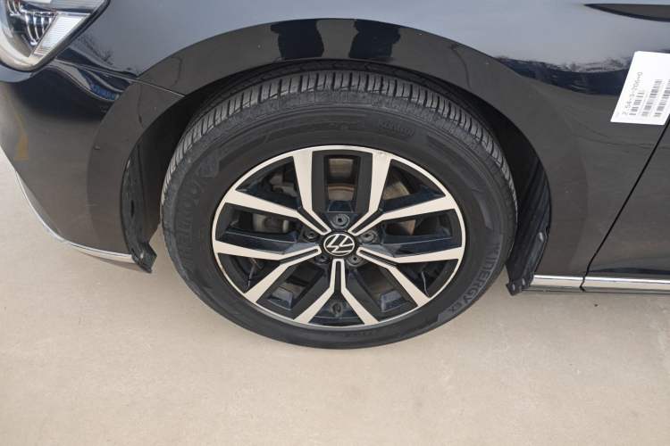 Used Volkswagen Magotan 2020 330TSI DSG Leading Model
