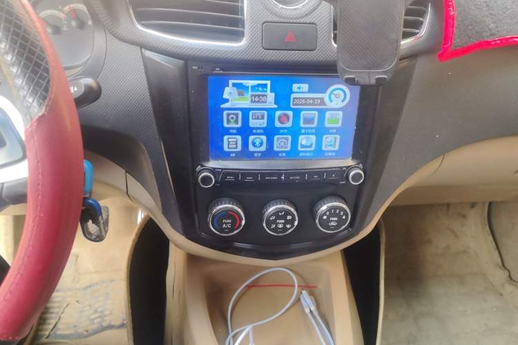 Used Wuling Hongguang 2013 1.2L S Comfort Model China IV Standard