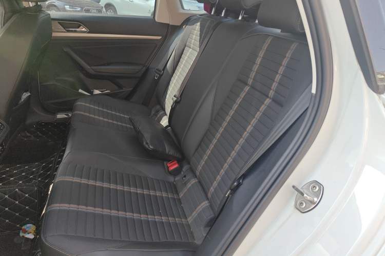 Used Volkswagen Lavida 2021 1.5L Automatic Vision Edition Left Rear Seat