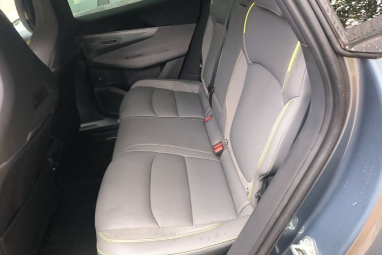 Used Lynk & Co 08 EM-P 2025 220 km All-Wheel-Drive Performance Halo