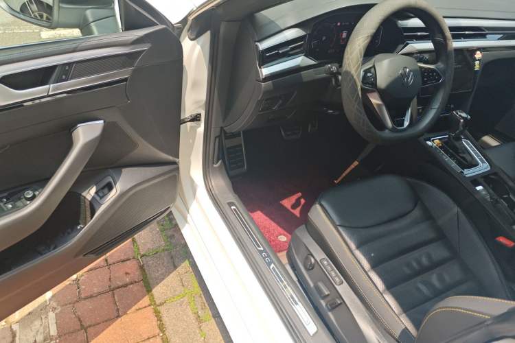 Used Volkswagen FAW-Volkswagen CC 2023 380TSI Striking Edition