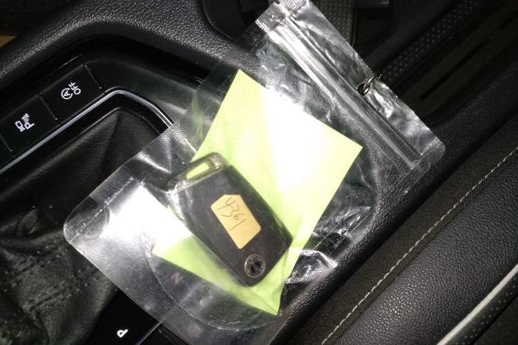 Used Volkswagen Tiguan L 2022 330TSI Automatic Two-Wheel Drive R-Line Enhanced Edition