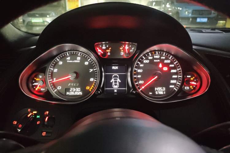 Used Audi R8 2007 4.2 FSI quattro Instrument Cluster