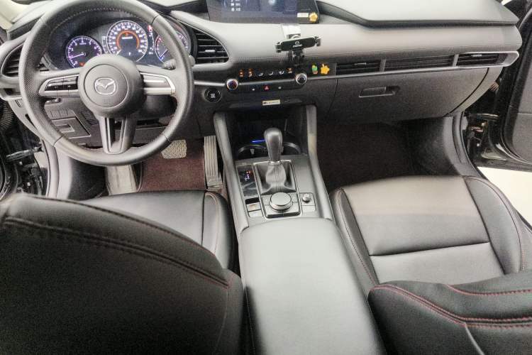 Used Mazda Mazda 3 Axela 2022 2.0L Automatic Zhiqing Edition