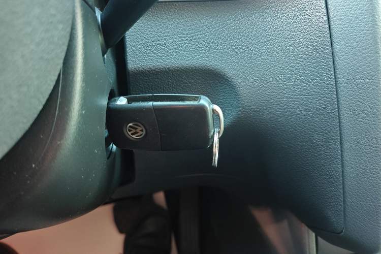 Used Volkswagen Touran 2013 1.4T DSG Comfort Edition 5-Seater
