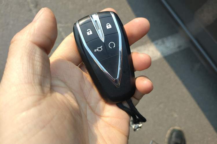 Used CHANGAN Eado 2022 PLUS 1.6L GDI Manual Elite Model
