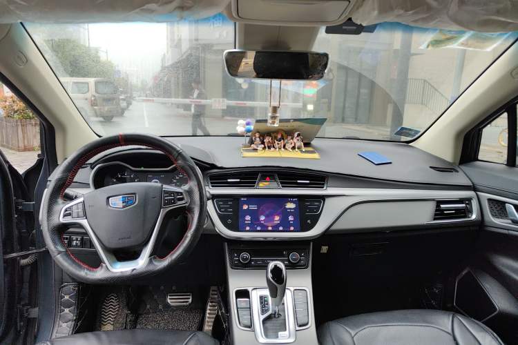 Used Geely Auto Emgrand GS 2018 Lingchao Edition 1.4T Automatic ZhenShang Smart Connectivity Model Center Console