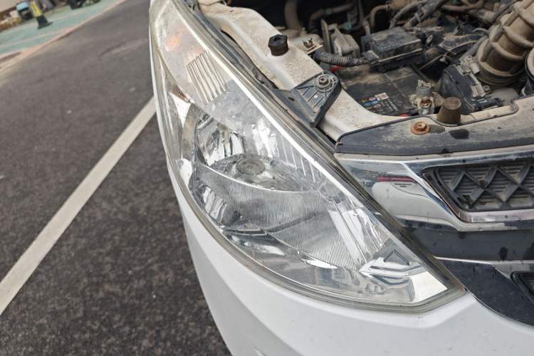 Used Wuling Rongguang V 2016 1.5L Standard Version