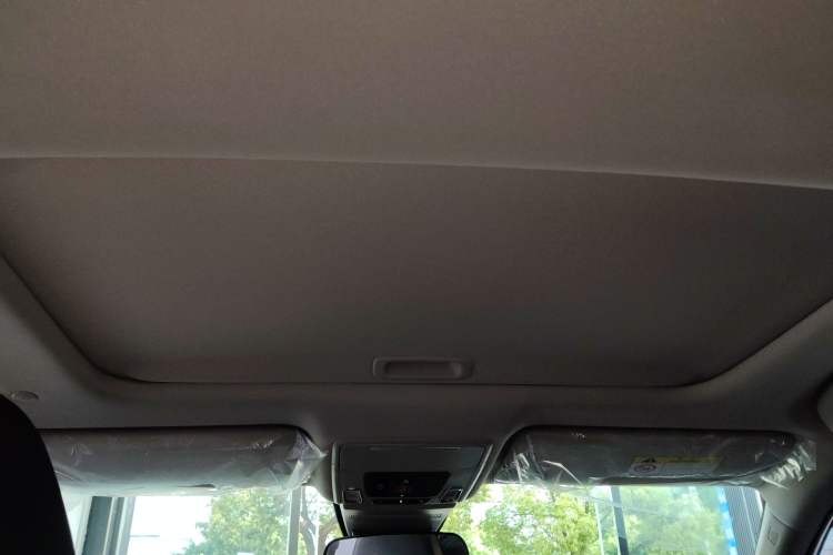 Used Honda Accord 2025 Sport Series 260TURBO Luxury Edition Headliner