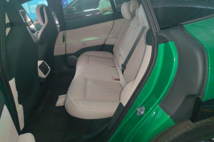 Used Xiaomi Auto YU7 2025 Ultra-Long Range Rear-Wheel Drive Version
