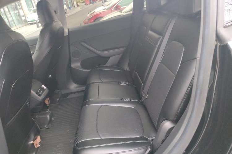 Used Tesla Model Y 2022 Rear-Wheel-Drive Version
