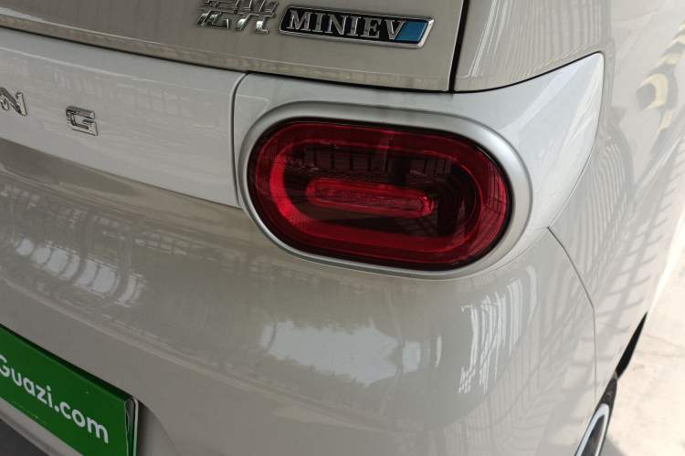 Used Wuling Hongguang MINIEV 2024 3rd Generation 215km Youth Edition