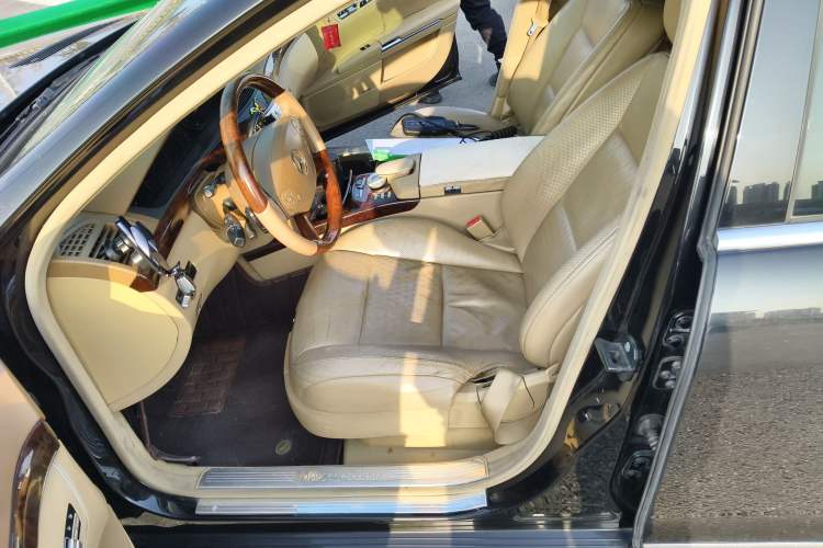 Used Mercedes-Benz S-Class 2010 S 400 L HYBRID
