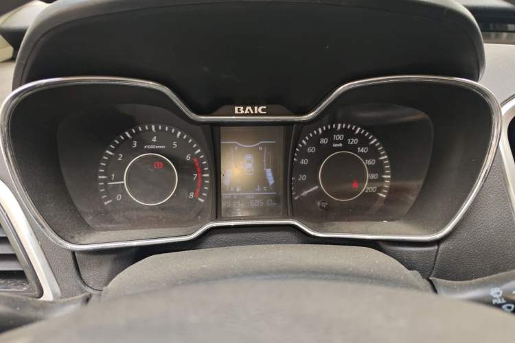 Used HYOSOW H3 2017 1.5L Manual Comfort Sunroof Version Instrument Cluster