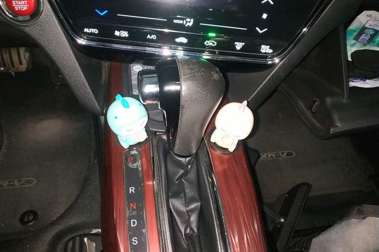 Used Honda XR-V 2015 1.8L VTi CVT Luxury Edition Gear Lever