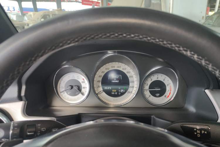 Used Mercedes-Benz GLK-Class 2015 GLK 260 4MATIC Dynamic Edition Ultimate Version
