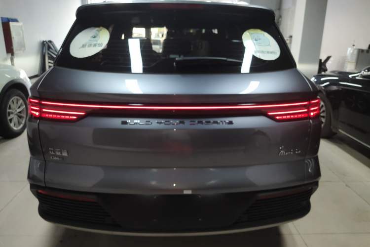 Used BYD Song Pro New Energy 2024 HONOR Edition DM-i 71KM Navigation Model