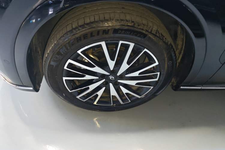 Used CHANGAN NEVO Q07 2025 215 Flagship PLUS Exterior 4