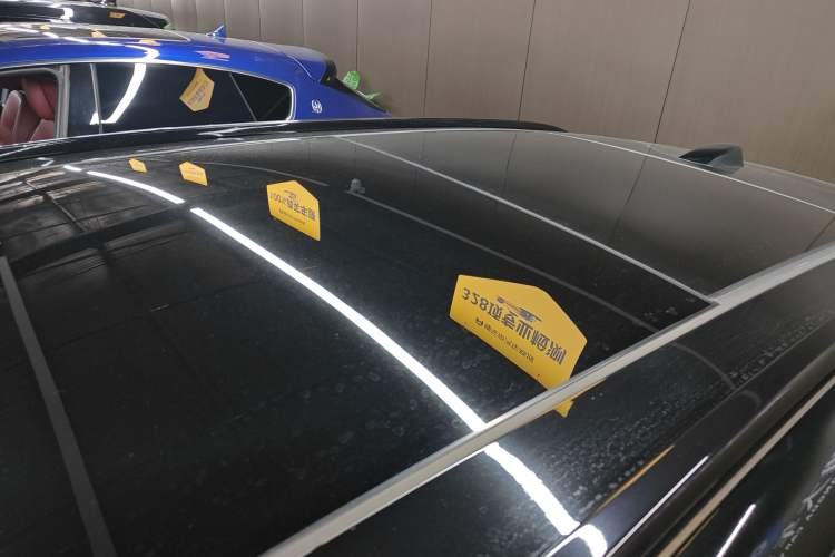 Used Nio ES6 2024 75 kWh Roof