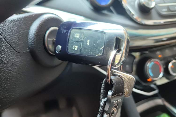 Used Chevrolet Monza 2020 320 Automatic Enjoyment Edition
