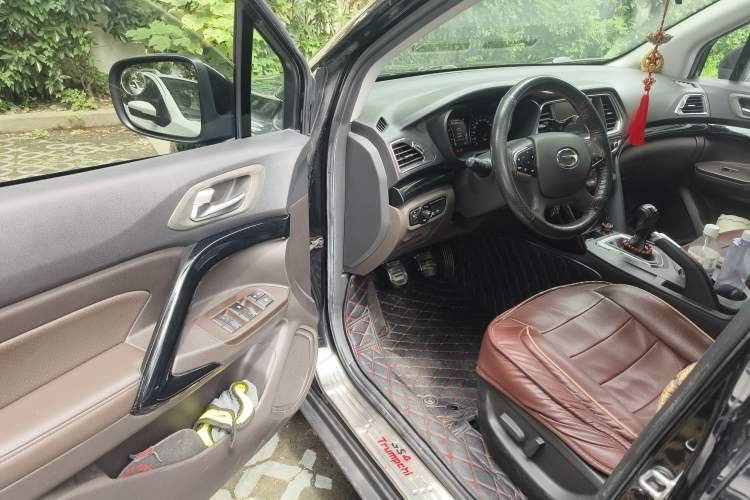 Used GAC Trumpchi GS4 2016 235T Manual Luxury Edition Driver Seat