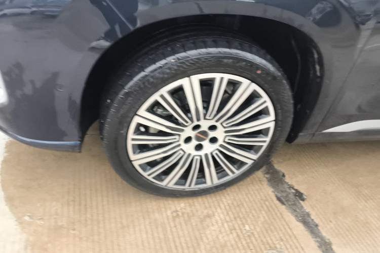 Used EXEED Lanyue C-DM 2025 180 Ultra-Long Range Ultra All-Wheel Drive 6-Seater
