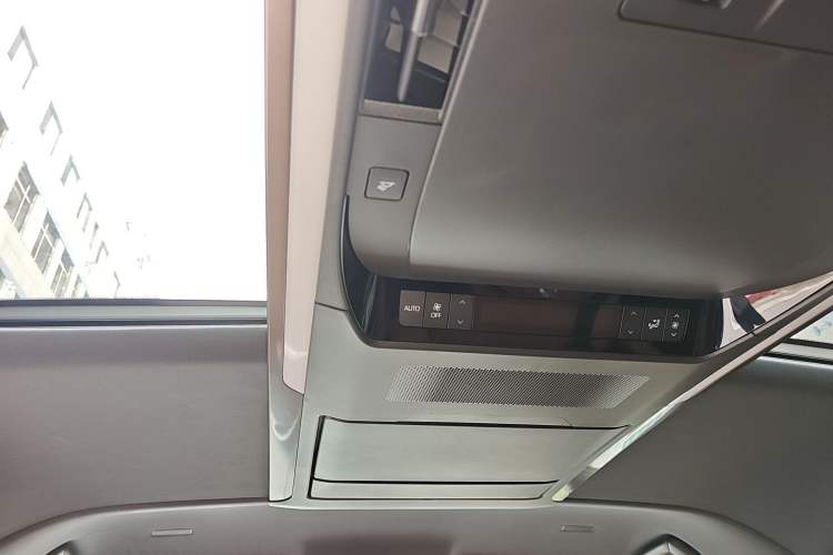 Used Toyota Alphard 2024 Dual-Engine 2.5L Prestige Edition Headliner