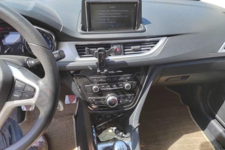 Used Changan Alsvin V7 2016 1.6L Manual Enjoyment Model China V Standard