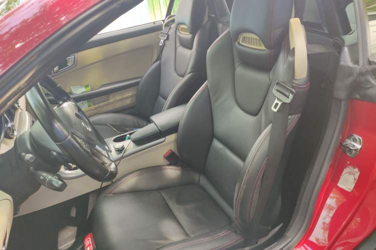 Used Mercedes-Benz SLK-Class 2011 SLK 200 Fashion Model Left Front Seat