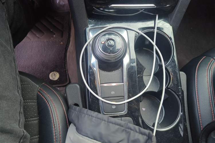 Used Ford Escape 2020 EcoBoost 245 Four-Wheel Drive ST-LINE Deluxe Edition
