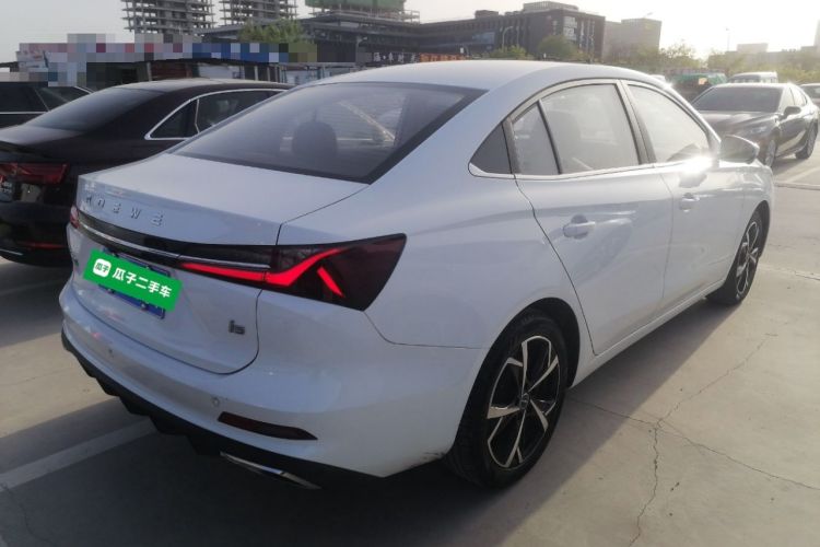 Used Roewe i5 2023 1.5L CVT Luxury Edition Rear Right 45 Deg