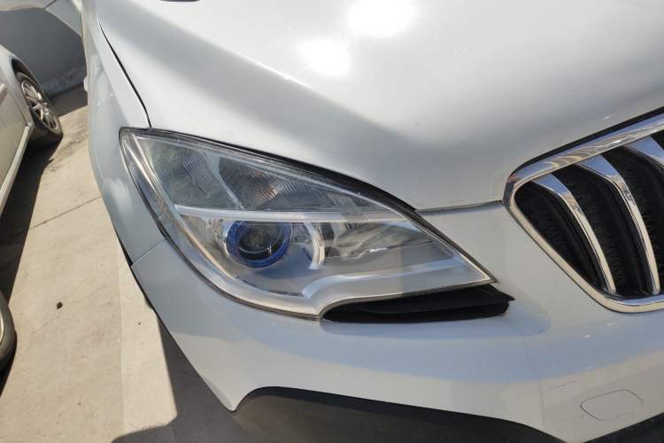 Used Buick Encore 2013 1.4T Automatic Two-Wheel Drive Elite Model Right Front Headlight