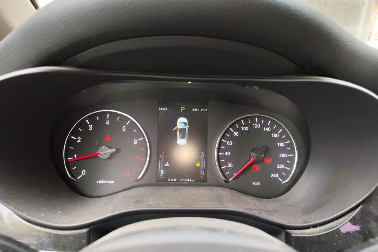 Used BYD Song MAX 2017 1.5T Automatic Smart Connect Elite 7-Seater
