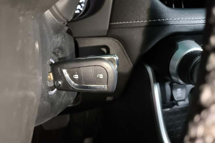 Used Toyota Wildlander 2024 2.0L CVT Two-Wheel Drive Leading Edition