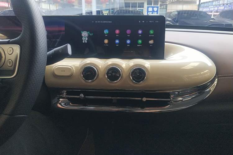 Used Wuling Bingo 2023 333 km Lingxi Connected+ Version