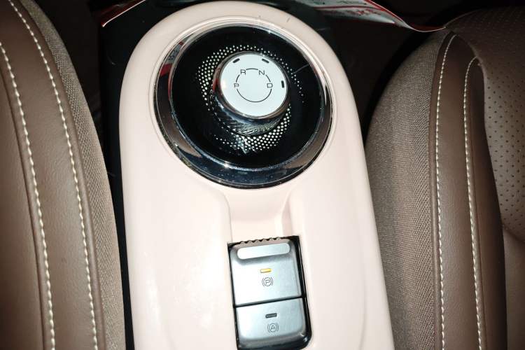 Used Wuling Bingo 2024 333 km Enjoyment Version
