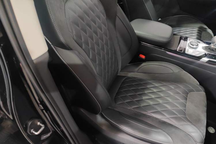 Used Hongqi HS5 2019 2.0T Smart Connect Flagship All-Wheel-Drive Version