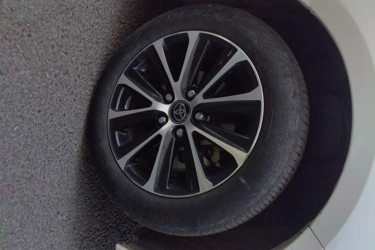 Used Toyota Levin 2023 Smart Electric Hybrid Dual-Engine 1.8L Leading Edition
