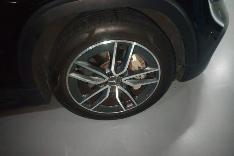 Used Mercedes-Benz GLB AMG 2021 AMG GLB 35 4MATIC
