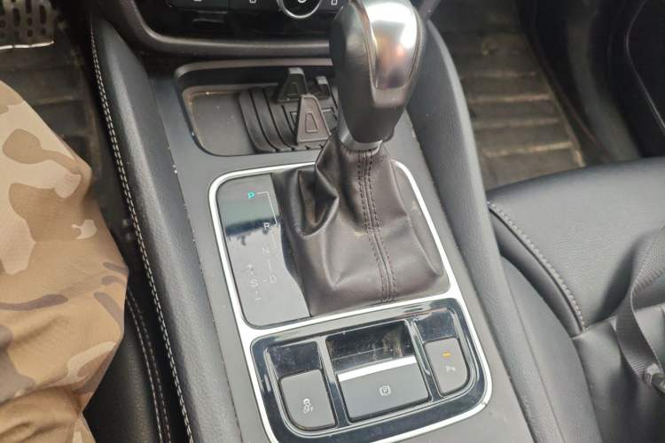 Used BYD Song MAX 2017 1.5T Automatic Smart Connect Elite 7-Seater
