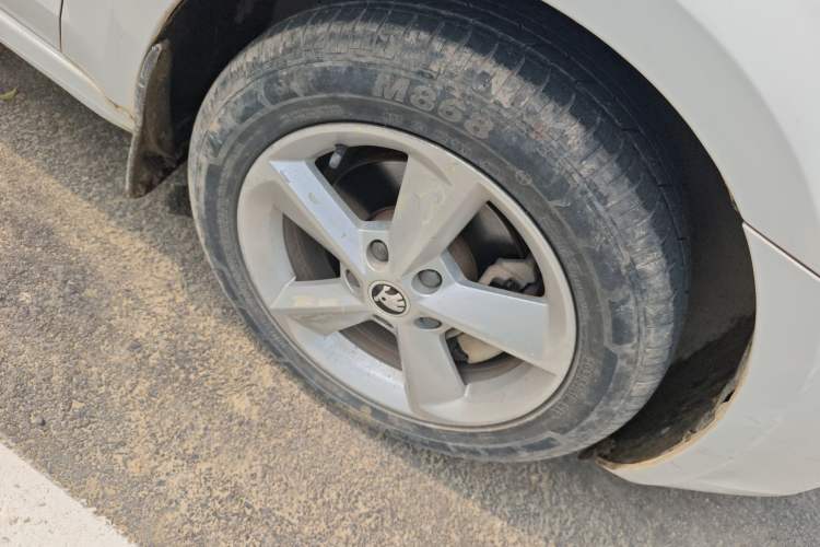 Used Skoda Octavia 2015 1.6L Automatic Yijie Edition
