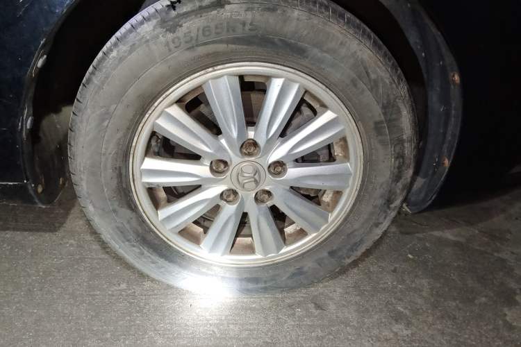 Used BAIC Senova D50 2014 1.5L manual standard version