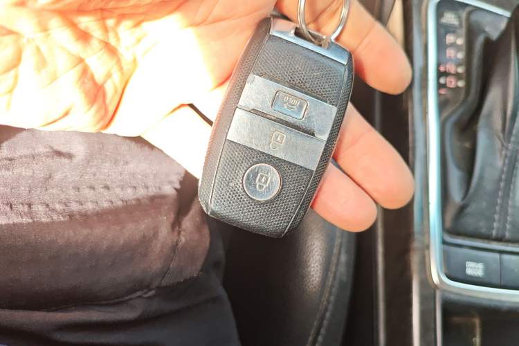 Used Kia K5 2016 1.6T Automatic LUX
