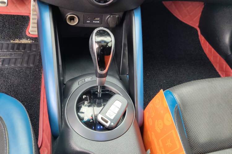 Used Hyundai Veloster 2012 1.6T Automatic Luxury Edition