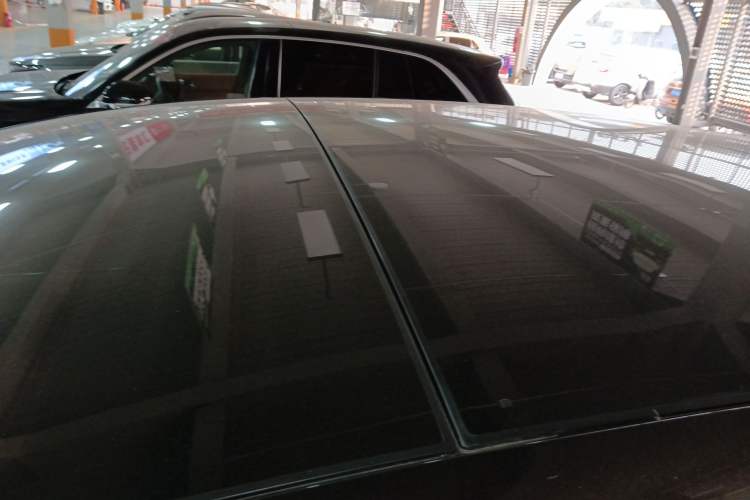 Used Li Auto Li Auto i8 2025 Model Standard Version
