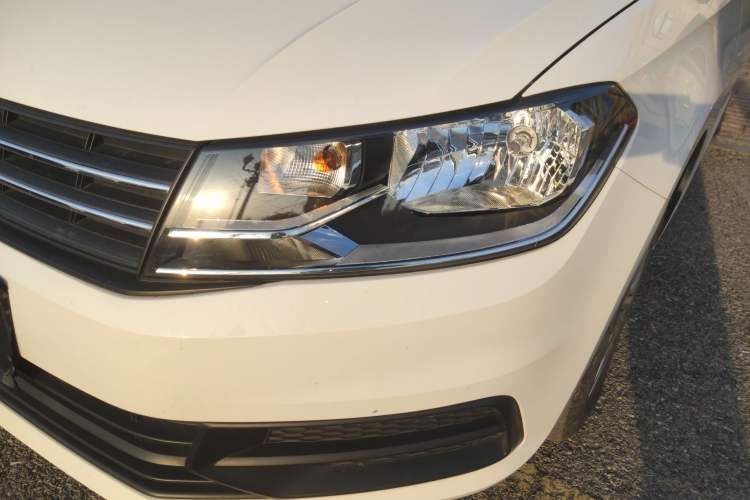 Used Volkswagen Santana 2021 1.5L Manual Fashion Edition Left Front Headlight