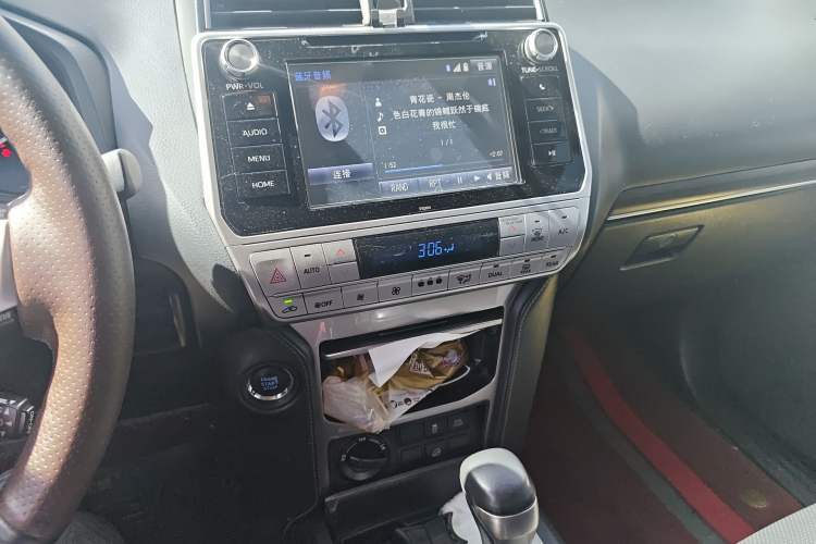 Used Toyota Prado 2019 3.5L Automatic TX-L Deluxe Edition with Rear-Mounted Spare Tire Audio And AC Panel