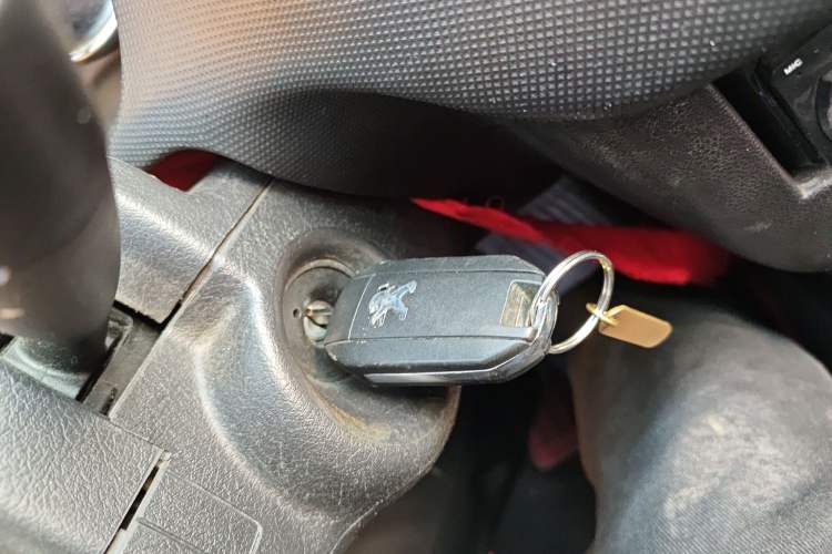 Used Peugeot 207 2011 Hatchback 1.4L Manual Yule Edition Vehicle Key