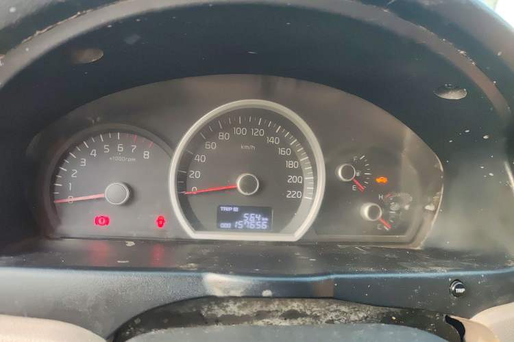 Used Kia Sportage 2013 2.0L Manual Two-Wheel Drive GL Trim Instrument Cluster